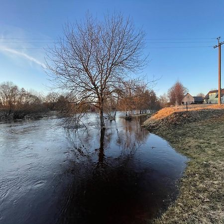 Karukella Puhkemaja Villa Lyuganuse Exteriör bild