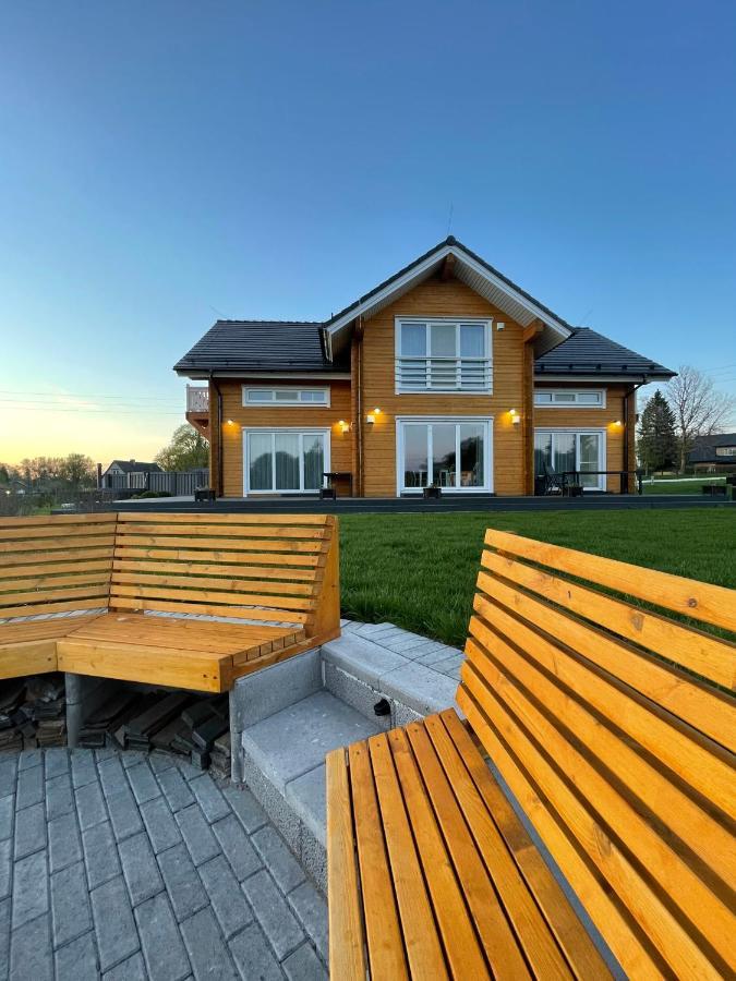 Karukella Puhkemaja Villa Lyuganuse Exteriör bild